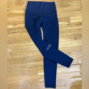 Fleo El Toro 25" Pitch Dark Leggings Bounce size Small